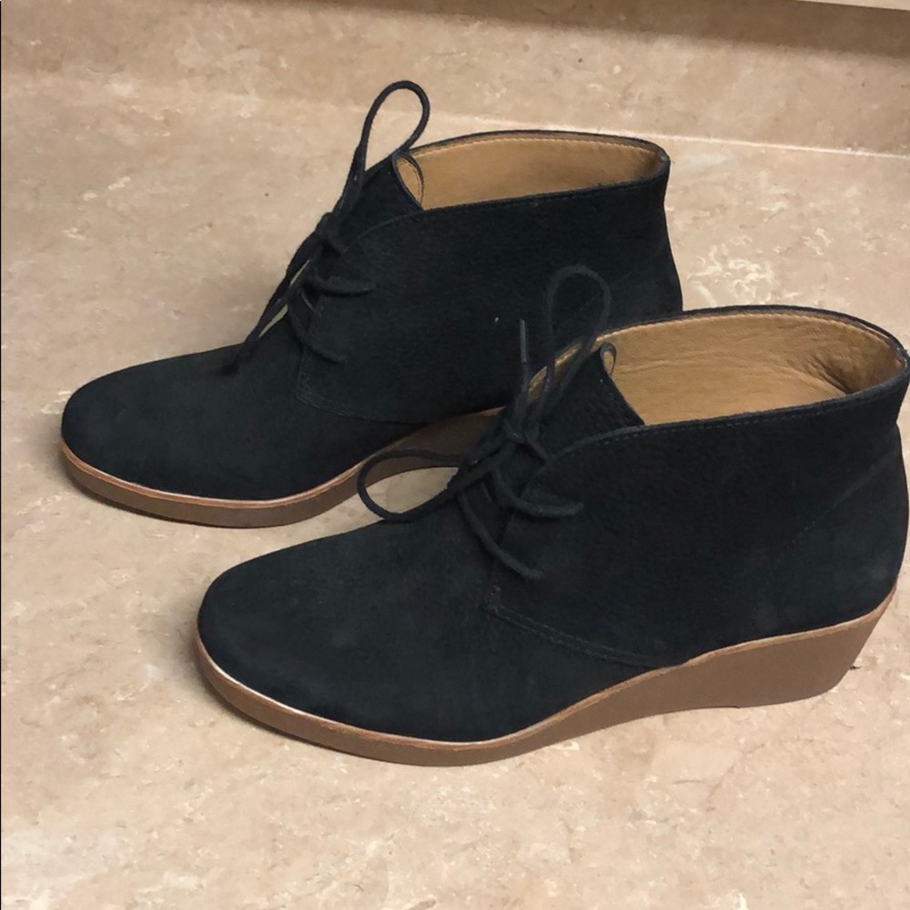 Lucky brand shoes
